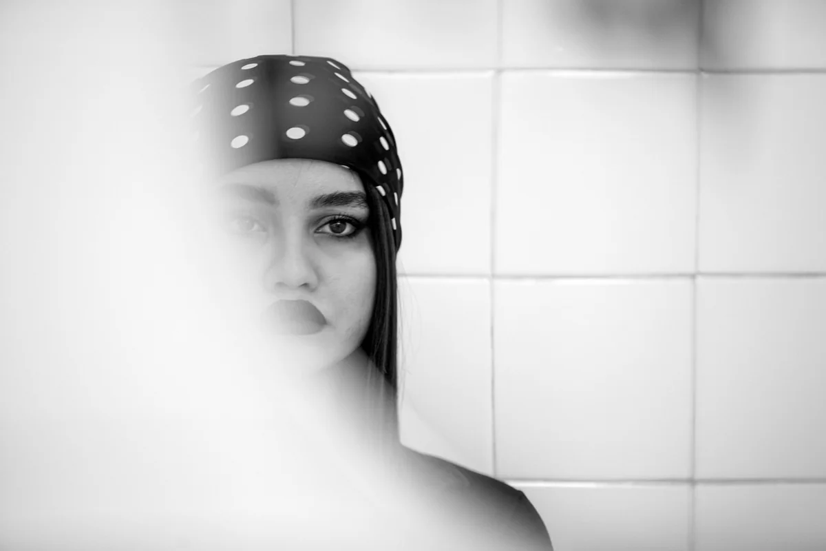 Comment réagir face aux vers dans les toilettes après absence en 2026 ?